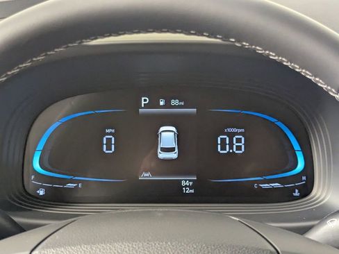 New 2026 Hyundai Venue SEL FWD image 17
