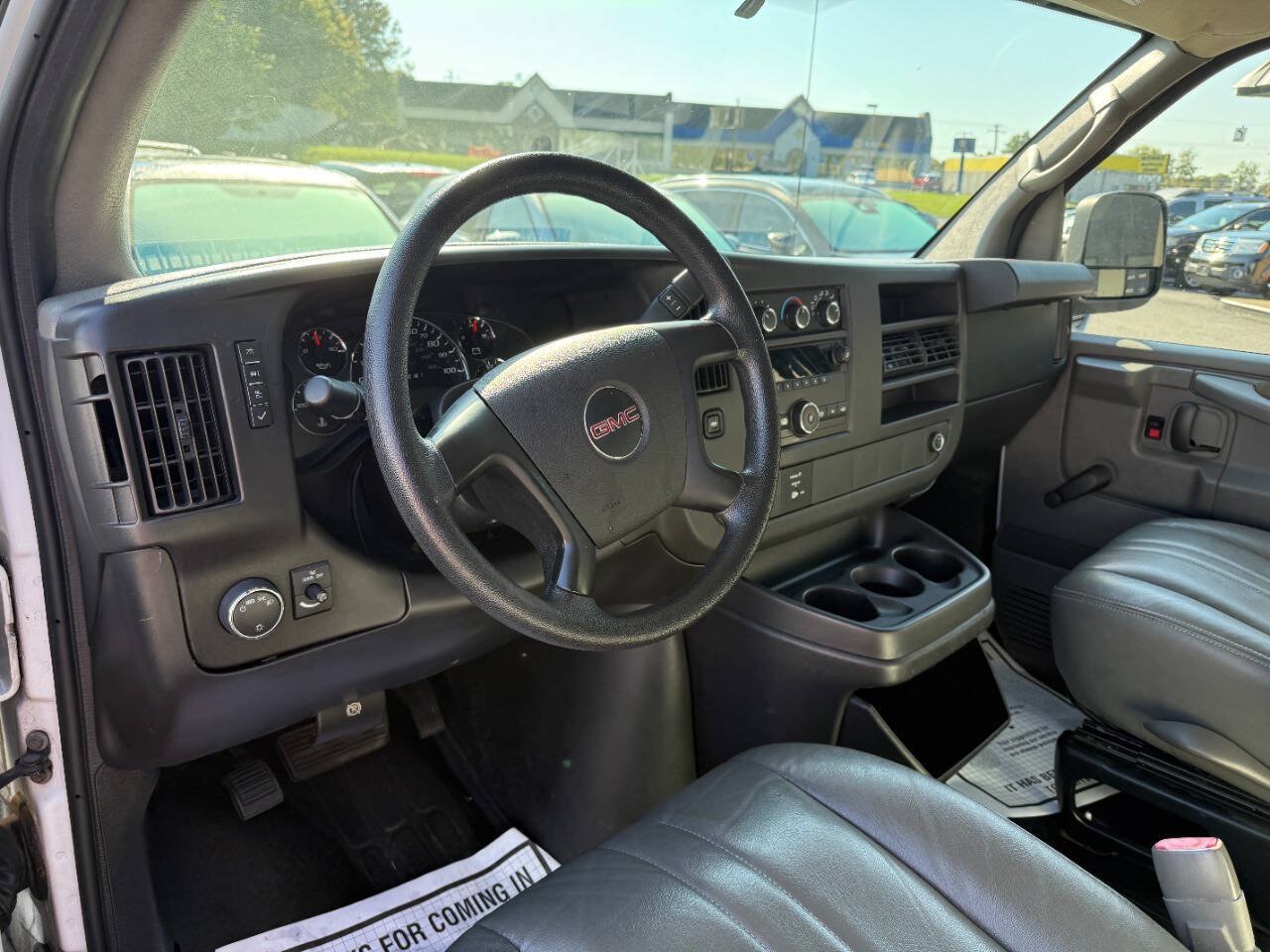 Used 2013 GMC Savana 2500 RWD image 12
