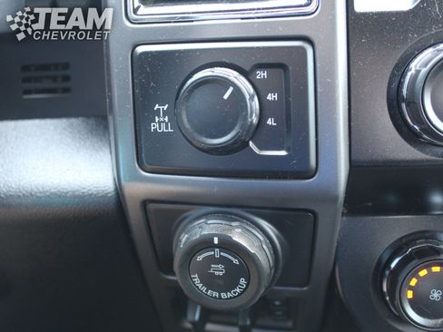 Used 2019 Ford F150 XLT w/ Equipment Group 302A Luxury AWD/4WD image 21