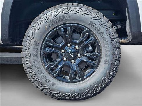 New 2026 Chevrolet Silverado 1500 ZR2 w/ Dark Appearance Package AWD/4WD image 11
