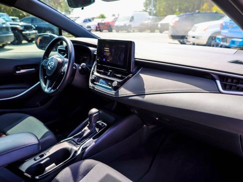 Used 2024 Toyota Corolla SE image 9