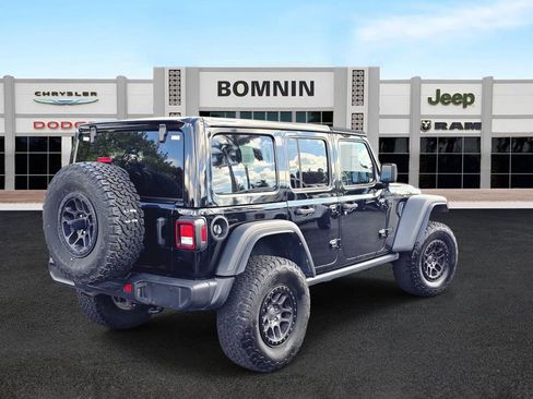 Used 2022 Jeep Wrangler Unlimited Sport image 4