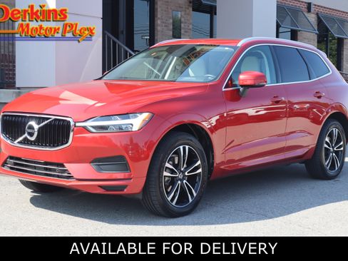Used 2020 Volvo XC60 T5 Momentum image 1