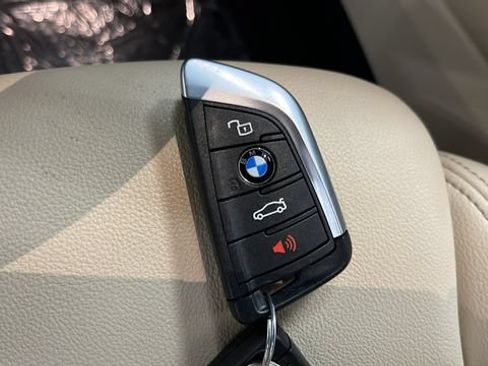Used 2022 BMW X3 xDrive30i w/ Premium Package 2 (ZPA) AWD/4WD image 40