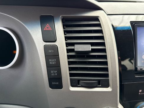 Used 2008 Toyota Tundra Limited image 13