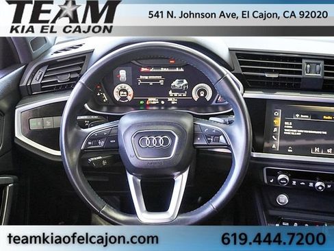 Used 2020 Audi Q3 2.0T Premium Plus w/ Premium Plus Package AWD/4WD image 24