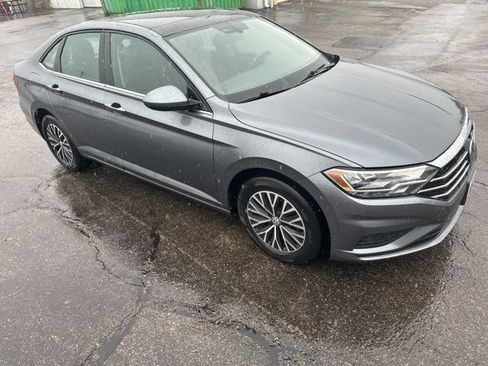 Used 2019 Volkswagen Jetta SE FWD image 36