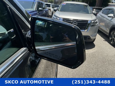 Used 2020 Chevrolet Traverse LS FWD image 10