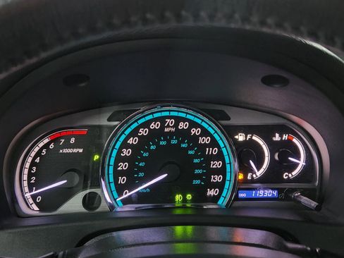 Used 2013 Toyota Venza XLE w/ XLE Premium Pkg image 23