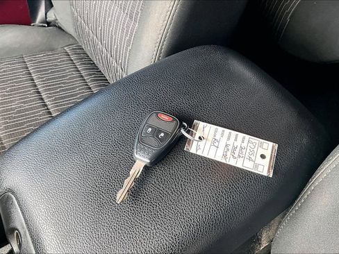 Used 2012 Jeep Wrangler Unlimited Sahara AWD/4WD image 29
