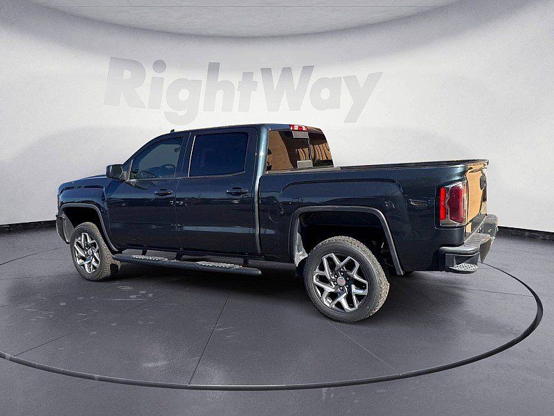 Used 2018 GMC Sierra 1500 SLT AWD/4WD image 3