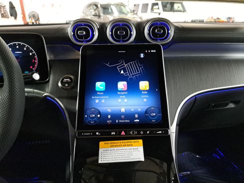 New 2026 Mercedes-Benz GLC 300 4MATIC image 21