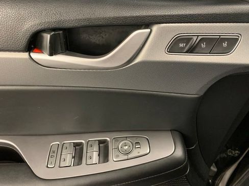 Used 2022 Hyundai Palisade SEL w/ Premium Package FWD image 17
