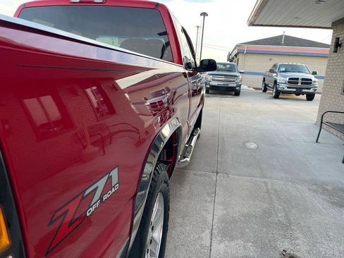 Used 2005 GMC Sierra 1500 SLE w/ Light Duty Power Package image 10