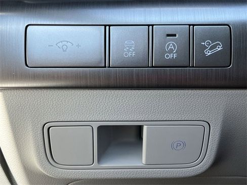 New 2026 Hyundai Kona SE image 12