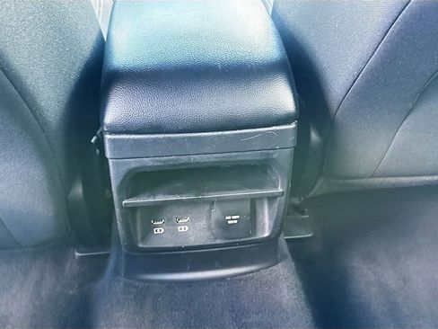 Used 2019 Ford Ranger XLT w/ Equipment Group 301A Mid RWD image 27
