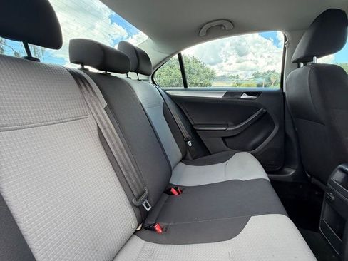 Used 2017 Volkswagen Jetta S FWD image 17
