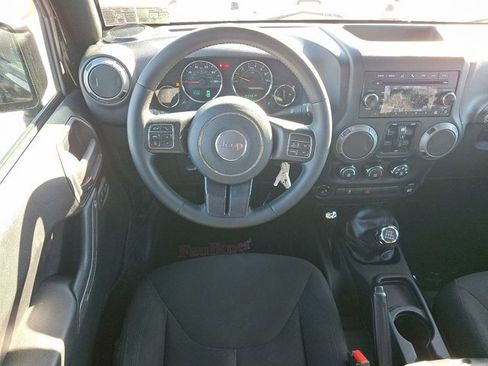 Used 2017 Jeep Wrangler Unlimited Sport w/ Quick Order Package 23S image 11