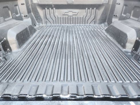 Used 2022 Chevrolet Silverado 1500 LT image 30