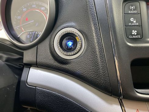 Used 2012 Dodge Journey SXT w/ Popular Equipment Group FWD image 23