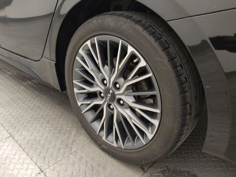 Used 2023 Kia Forte GT-Line w/ GT-Line Technology Package FWD image 31