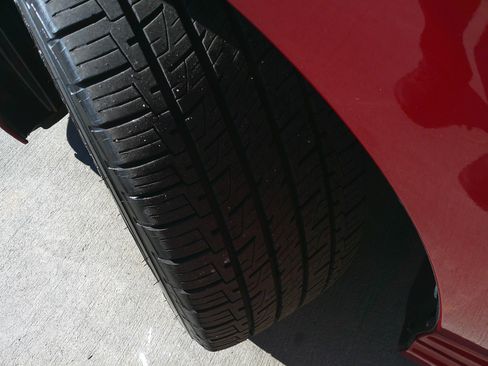 Used 2022 Toyota Camry SE image 15