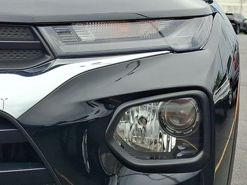 Used 2023 Chevrolet TrailBlazer LT w/ Convenience Package AWD/4WD image 10