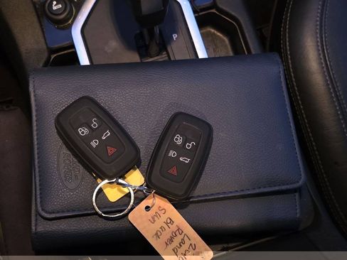 Used 2010 Land Rover LR4 HSE LUX AWD/4WD image 13
