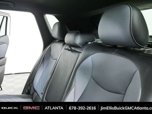Used 2026 Volkswagen Tiguan SE R-Line FWD image 21