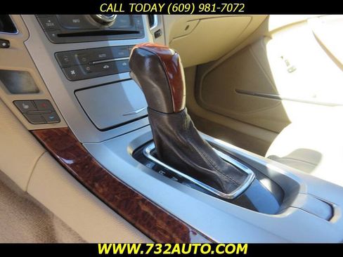 Used 2010 Cadillac CTS Luxury RWD image 13