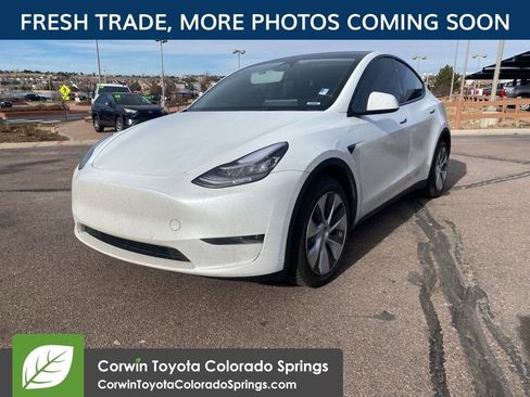 Used 2023 Tesla Model Y Long Range image 3