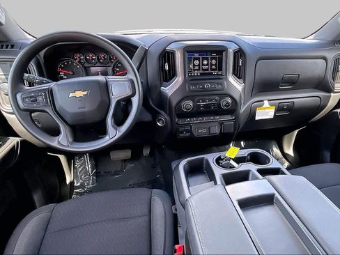 Used 2025 Chevrolet Silverado 1500 Custom w/ Turbomax Blackout Package RWD image 15