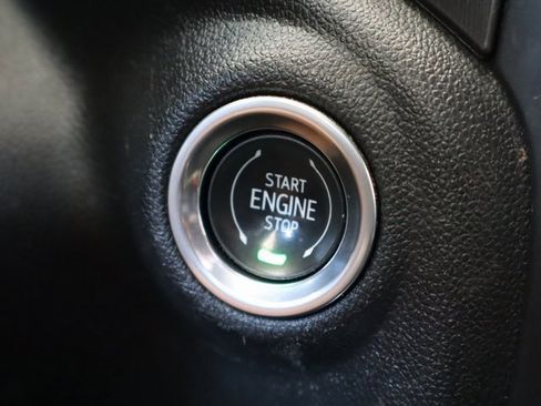 Used 2021 GMC Sierra 2500 AT4 image 39