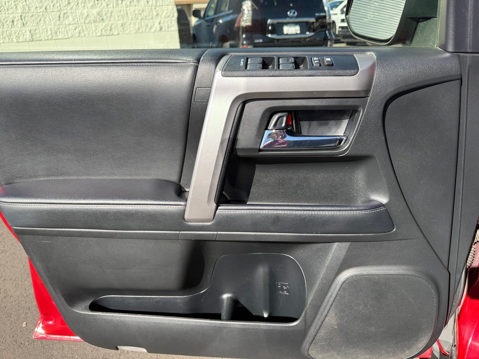 Used 2021 Toyota 4Runner SR5 AWD/4WD image 13
