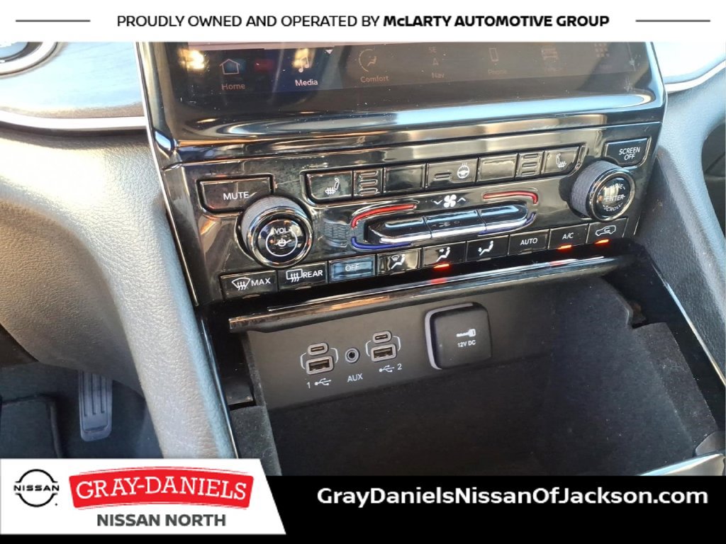Used 2021 Jeep Grand Cherokee L Limited RWD image 18
