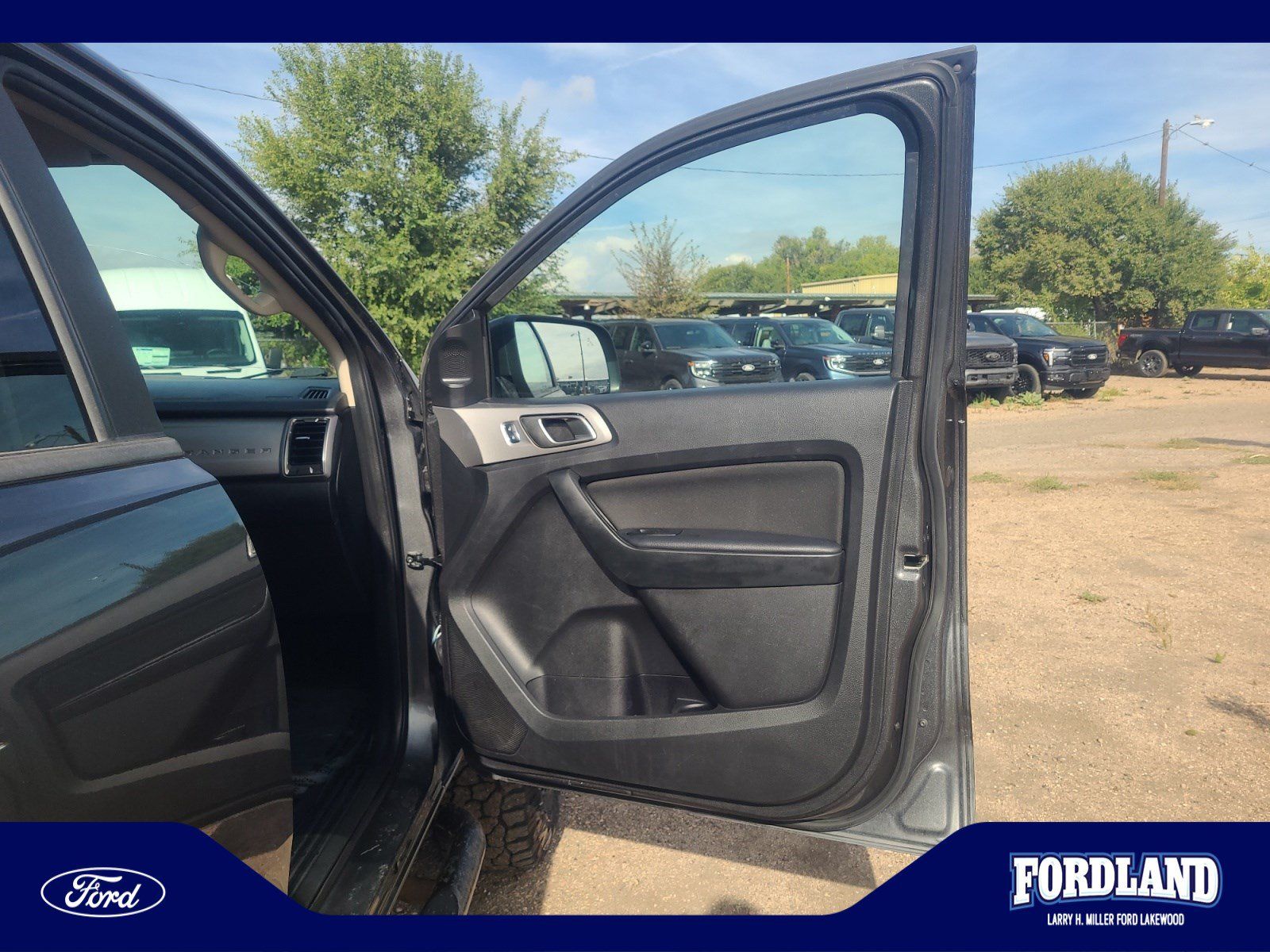 Used 2019 Ford Ranger XLT w/ Equipment Group 301A Mid RWD image 16