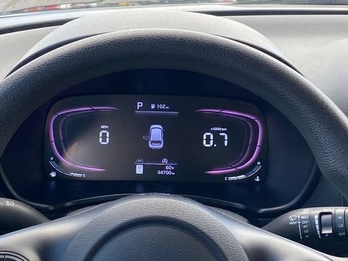 Used 2024 Kia Soul LX w/ Option Group 015 FWD image 9