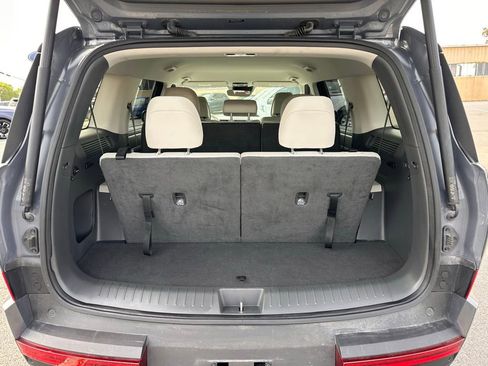 Used 2025 Hyundai Santa Fe SEL image 39