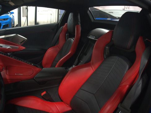 Used 2023 Chevrolet Corvette Stingray Preferred Conv w/ Battery Protection Package image 32