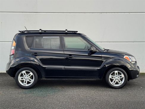 Used 2011 Kia Soul + w/ Audio Pkg image 8