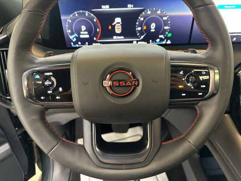 Certified 2025 Nissan Armada PRO-4X w/ Pro-4X Premium Package AWD/4WD image 13
