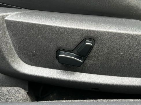 Used 2009 Dodge Challenger R/T image 35