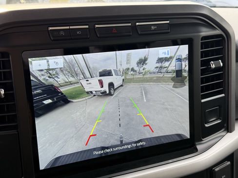 Used 2022 Ford F150 XLT w/ Equipment Group 302A High image 21