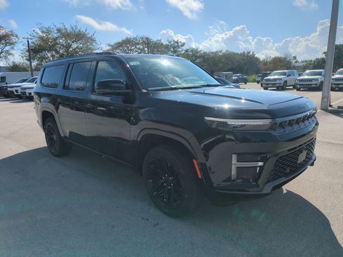 New 2026 Jeep Grand Wagoneer L Limited image 2