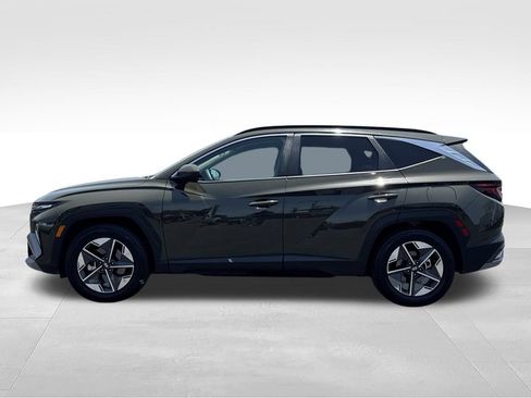 Used 2025 Hyundai Tucson SEL FWD image 6