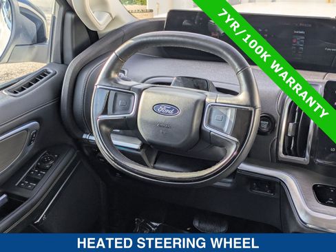 Certified 2025 Ford Expedition Max Platinum w/ Driver's Package AWD/4WD image 20