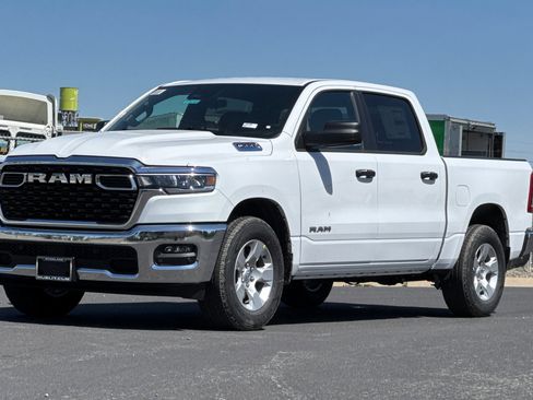 New 2026 RAM 1500 2WD Crew Cab image 7