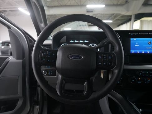 Used 2023 Ford F350 XLT w/ 360-Degree Camera Package AWD/4WD image 4