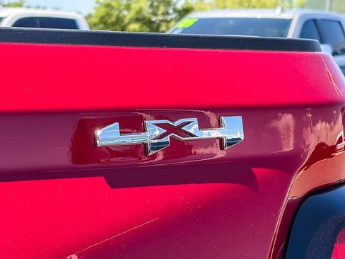 Used 2025 GMC Canyon Elevation w/ Convenience Package AWD/4WD image 11