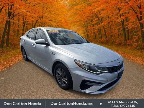 Used 2020 Kia Optima LX image 1
